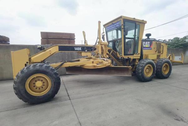 132kW Rated Power CAT 140K Motor Grader Japan Used