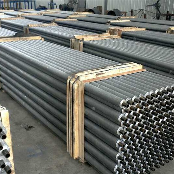 DELLOK Piral titanique 1.245mmWT SMLS 12 segmente le tube d'aileron expulsé