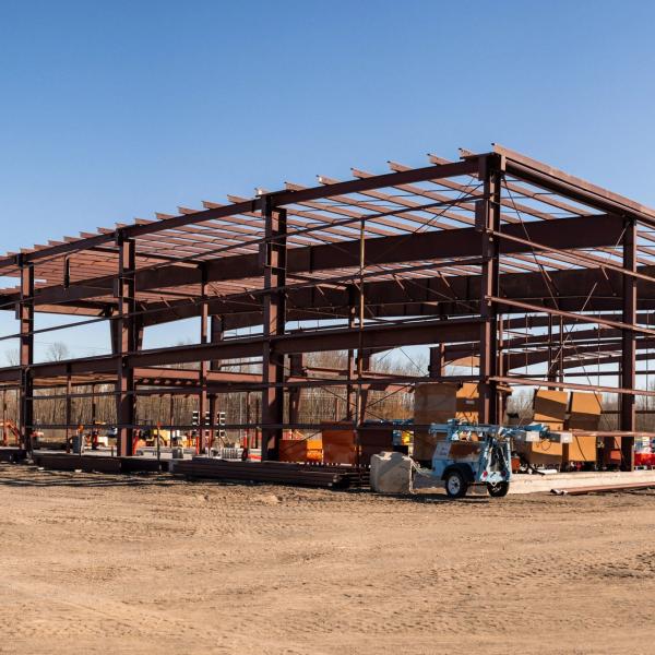 Automobile Shop Exhibition Hall Steel Structure Car Showroom Prefabricated Commercial Building