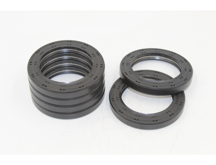 LE014680 Oil Seal Case Parts CX240BLR CX250C CX250D LC LR CX160B CX160C CX210B CX210C LC CX210D LC CX210BLR
