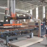Machine de chargement et de déchargement automatique CNC avec bouton d'arrêt d'urgence