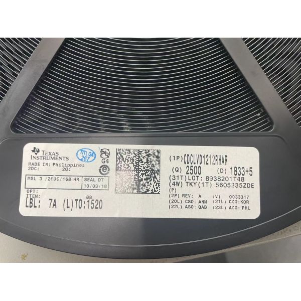 CDCLVD1212RHAR  CLK IC  Electronics Integrated Circuits 800MHZ 40VQFN