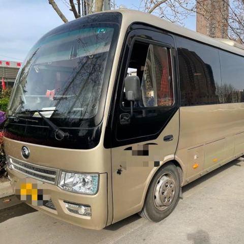 2017 Ano de 28 lugares ônibus de autocarro usado com motor diesel Yutong ZK6729 para viagens turísticas