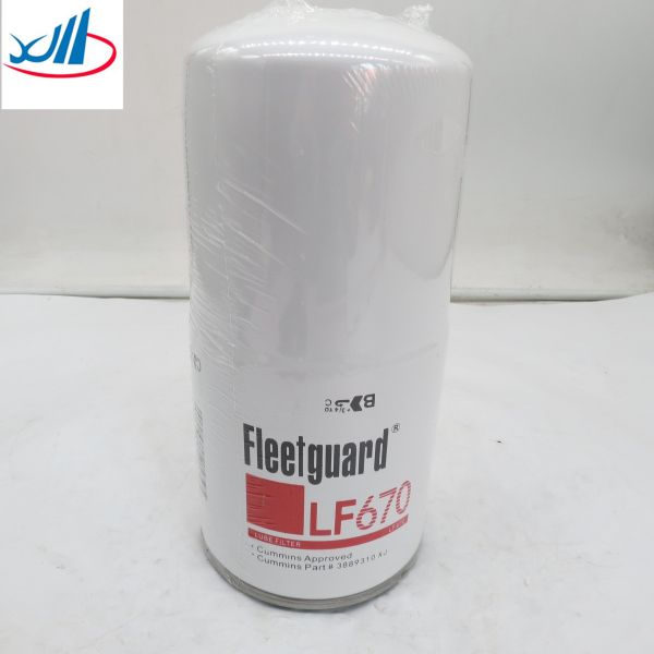 Good Performance FS1212 Oil Filter Sinotruk Howo Parts 3315843 LFF1000