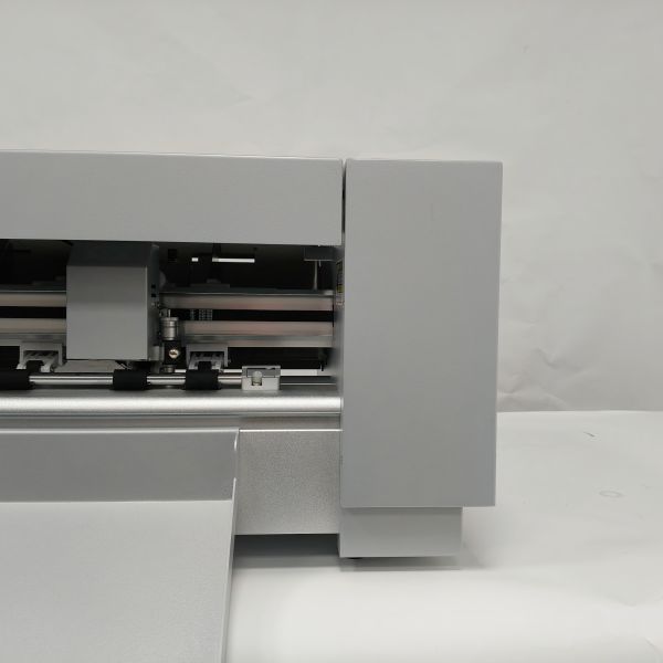 A3/A4 Auto Feeding Sticker Sheet Cutter Plotter High Efficient Automatic  Label Cutting Machine