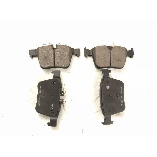 31471266/31471265/ 32233035/30793093 Rear Brake Pad For Volvo S90L S90 V90 V90 Cross country XC90 XC90 2016-