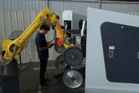 Máquina que pulimenta automática llena del acero inoxidable para la industria del automóvil