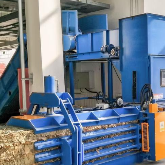 1500 Kg Weight Vertical Waste Paper Baler Machine PLC System Water Cooling