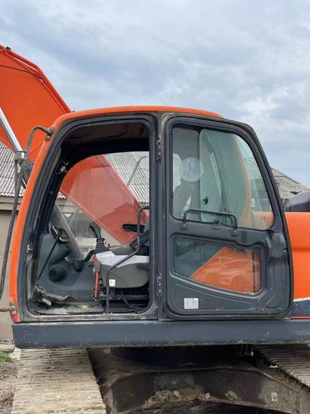 21ton Used Doosan Dx215 Excavator With Bucket Capacity 0.92m³