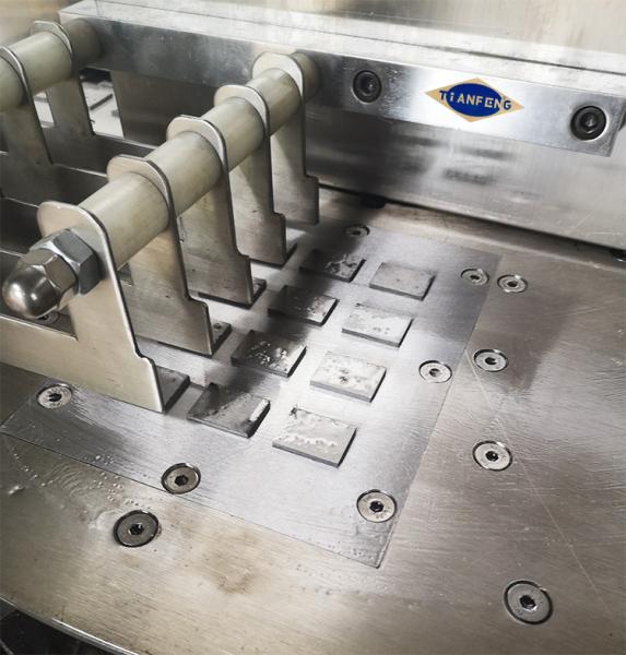 Compressed Biscuit Food Making Machine ZPW-4-4 ZPW-4-2