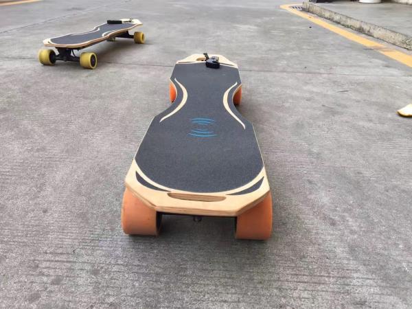 Electric skateboard,4 wheels Remote control high speed electric skateborad Factory GK-ES01