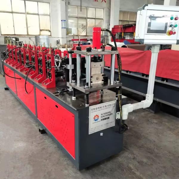 0.6-1.2mm PPGI V Shaped Steel Rack Mesh Deck Roll Forming Machine