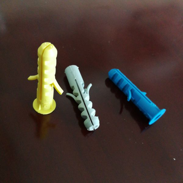 8x40mm 10*50mm Plastic Expansion Anchor Wall Plug