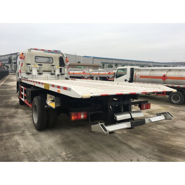 HOWO 4x2 light duty 12 tons flatbed lorry truck for sale
