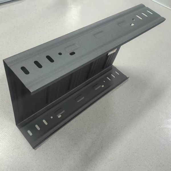 High Corrosion Resistance Slotted Cable Tray 50mm X 25mm Trough Cable Tray