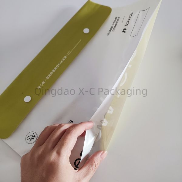 Kraft Paper Packaging Bag Button Sealing with Temporary Plastic Adhesive Surface