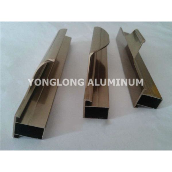 1,4 Thicknes T5/T6 отполировало алюминиевое сопротивление прилипания профиля