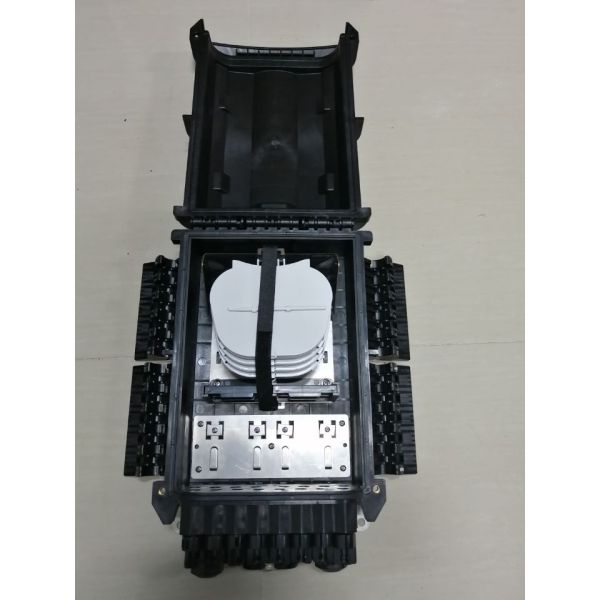 Outdoor Wall Mount Black PP Material SC 24 48 Coress FTTH Terminal Fiber Optic Distribution box