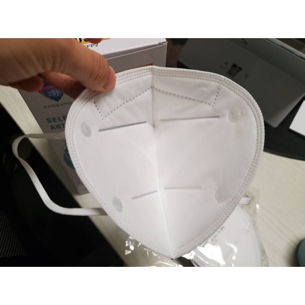 95% Filtration FFP2 Face Mask Non Woven 4 Ply Dust Mask EN149 Standard