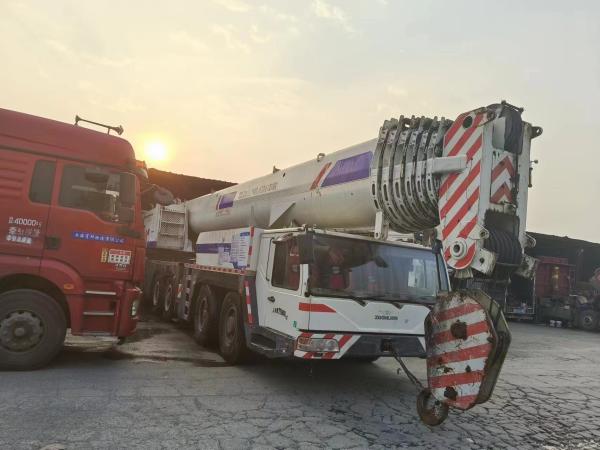 Poids de levage maximal 16 t 12 Zoomlion 260 tonnes de grande grue pour les travaux lourds