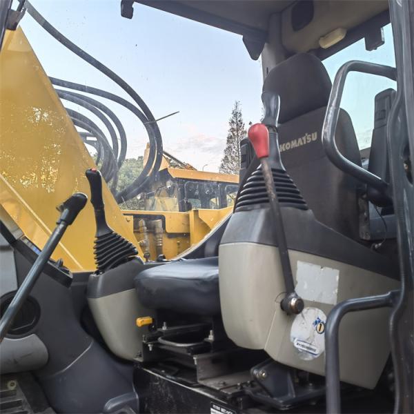Utilisez la pelle à rampe Komatsu pc128US du Japon en excellent état prêt à la vente