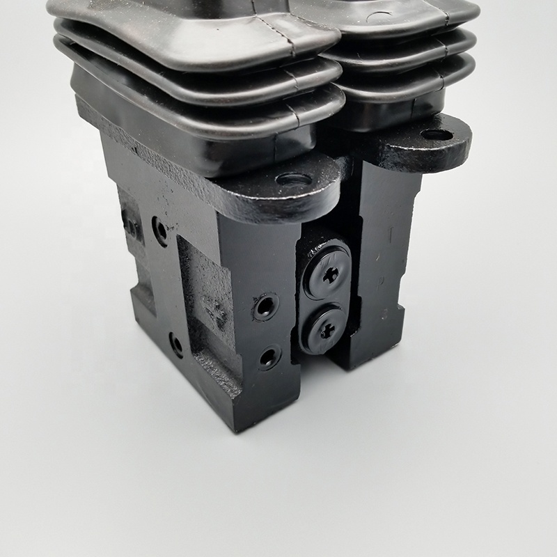 Travel Foot Pedal Valve 420-00467A for Doosan DX140 DX225 DX260 DX380 410119-00031 420-00467