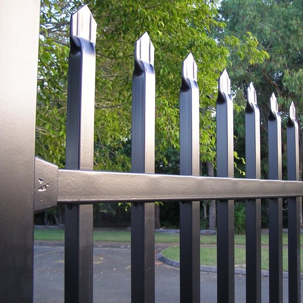 Powder coated Spear Top Garrison Steel Picket Fencing / Metal Garrison Steel Picket Fencing 2100mm height