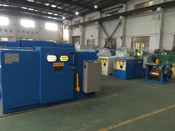 Le câblage cuivre de bleu de ciel tordant la machine, Shaftless Activewire prennent la machine