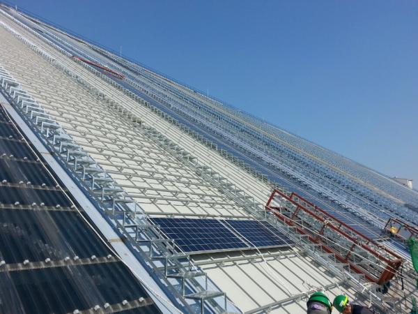 Various Styles Roof Mount Solar Racking , Ground Mounted PV Systems Fast Installation