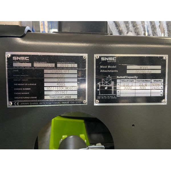 Warehouse Forklift Machine with Fork Size 1070*125*50mm and Overhead Guard Height 2090mm