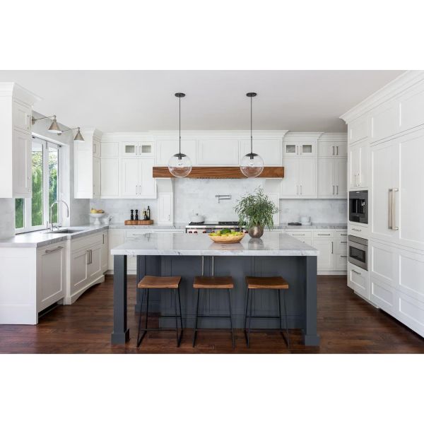 Customized Complete Modern Luxury Shaker Kitchen Cabinet with Quartz Stone Countertop