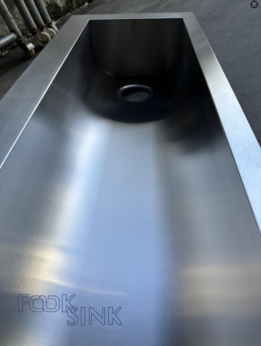 Commerical Wall Mounted Hung Single Wash Trough Basin Utility Stainless Steel 304 for food factory farms and petting zoos.