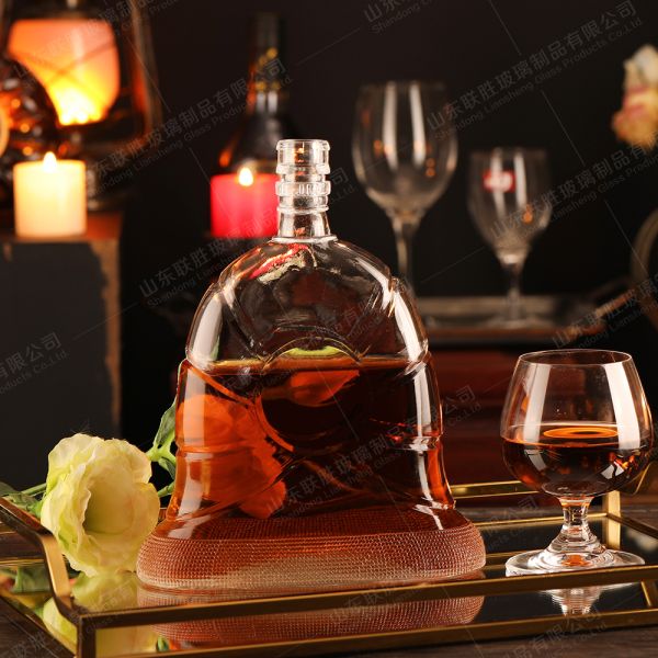 500ml 700ml 750ml Fishtail Shape Transparent Whiskey Gin Glass Bottle for Beverage