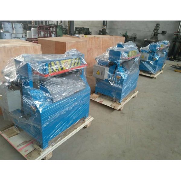 Customizable Rubber Strip Cutting Machine with 1050x800x1100 Size and Variable Voltage