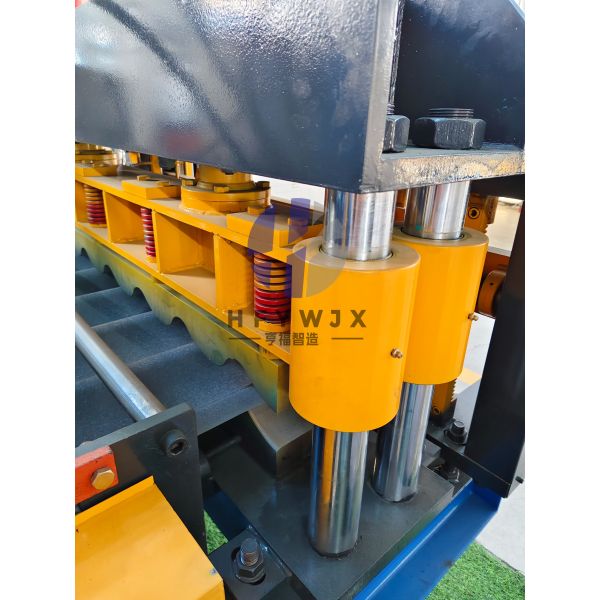 Hydraulic Cutting 1100 Glazed Tile Roll Forming Machine With 16 Stands And 11 KW Servo Motor