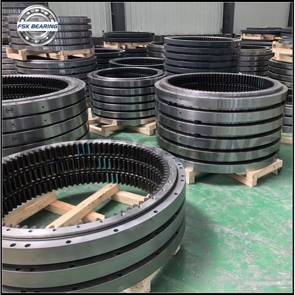 Premium Quality 133.25.500 Three-row Roller Slewing Ring 366*634*148mm