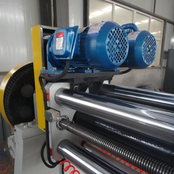 suporte de rolo de moinho elétrico de 1400mm para linha de produção ondulada do cartão do rolo de papel real