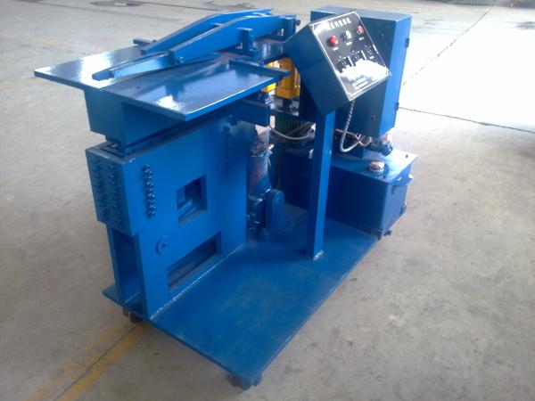 Rectangular Steel Tube Mill Automatic Galvanized Steel Pipe Making Machine