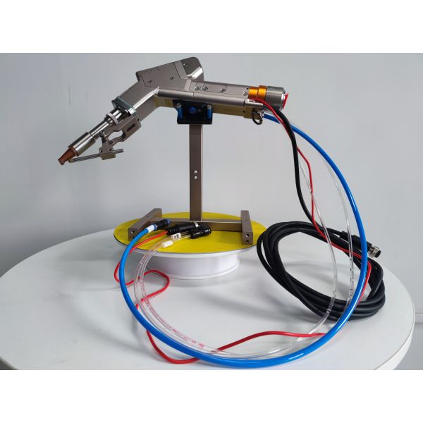 Tête de soudage laser à fibre portable refroidissement à l'eau moteur unique