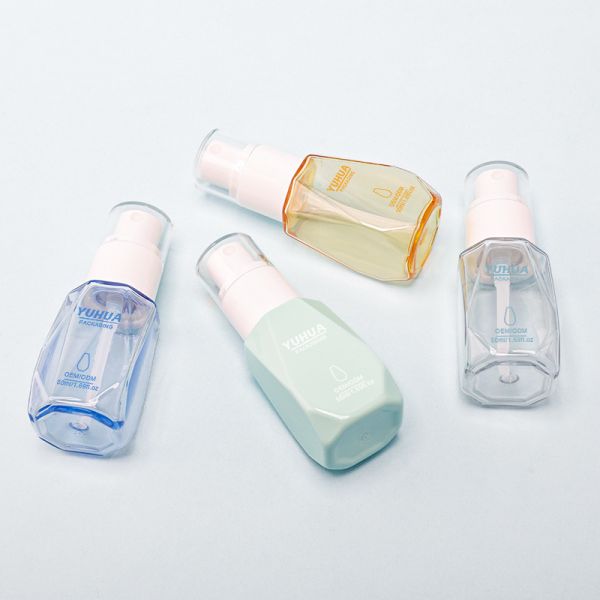 ODM/OEM Certification Fine Mist Spray Bottle with Clear Design