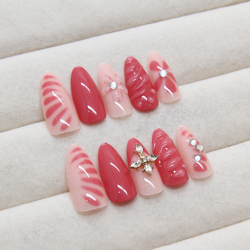 24pcs 3D Effect Rhinestone Press On Nails Almond Flower False Nails