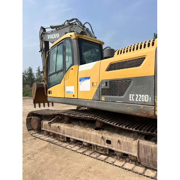 22ton Original Engine Used Volvo EC220 Excavators Earth Excavating Heavy Equipment