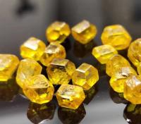 Diamante de laboratorio de color amarillo claro o oscuro, de color amarillo fino, sin cortar, diamante en bruto, piedra de materia prima HPHT