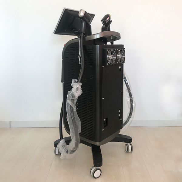 Ice Titanium 755nm 808nm 1064nm Diode Laser Hair Removal Machine For Beauty Salon