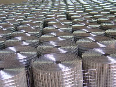 GBW Hot Dipped Galvanised Welded Wire Fence Mesh Rolls 2x1x1m