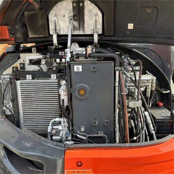 KX163-5 Second Hand Kubota Diggers 5000KG Used Small Excavator