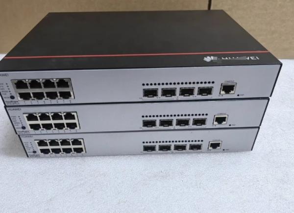 Structure de port non modulaire S5735-L48P4X-A Commutateur réseau 10G 12 ports pour une transmission de données transparente