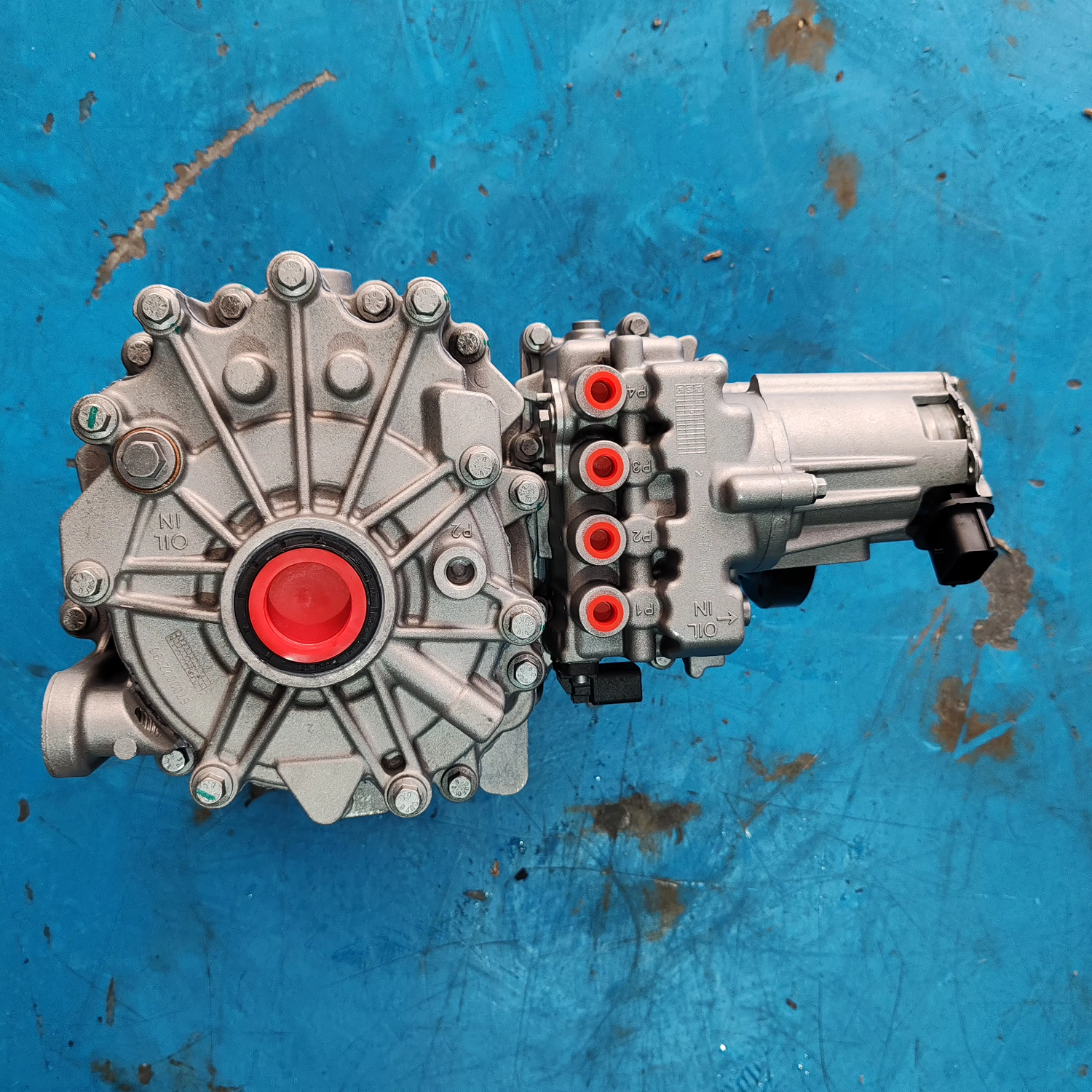 Remanufactured Rear Differential Assembly LR061681 G/R 2.58 Ratio For Land Rover Range Rover Evoque