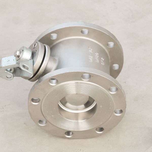 Control de tuberías fácil: Válvula de bola redonda de acero inoxidable de 4 pulgadas para cisterna de combustible y mantenimiento