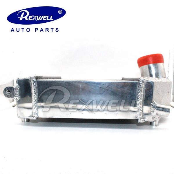 OE NO. 14461-3XN2A Intercooler Turbo Pequeno Para Nissan Urvan NV350 E26 E25 Garantida